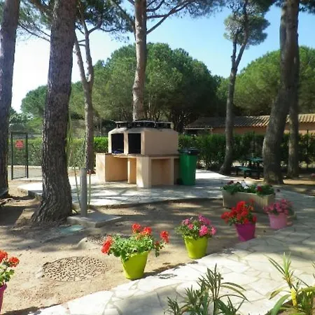 6 Pers, 2 Chambres, Terrasse, Piscine, Tennis, Parking -ref Ipa313 Apartmán *