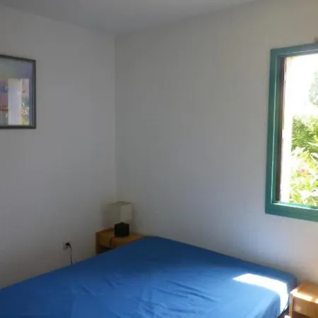 Apartmán 6 Pers, 2 Chambres, Terrasse, Piscine, Tennis, Parking -ref Ipa313 *