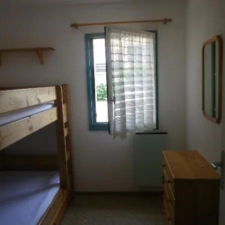 6 Pers, 2 Chambres, Terrasse, Piscine, Tennis, Parking -ref Ipa313 Apartmán